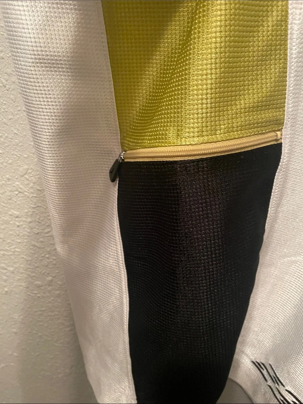 Vintage Jordan Men’s Sleeveless Basketball Jersey White Black and gold